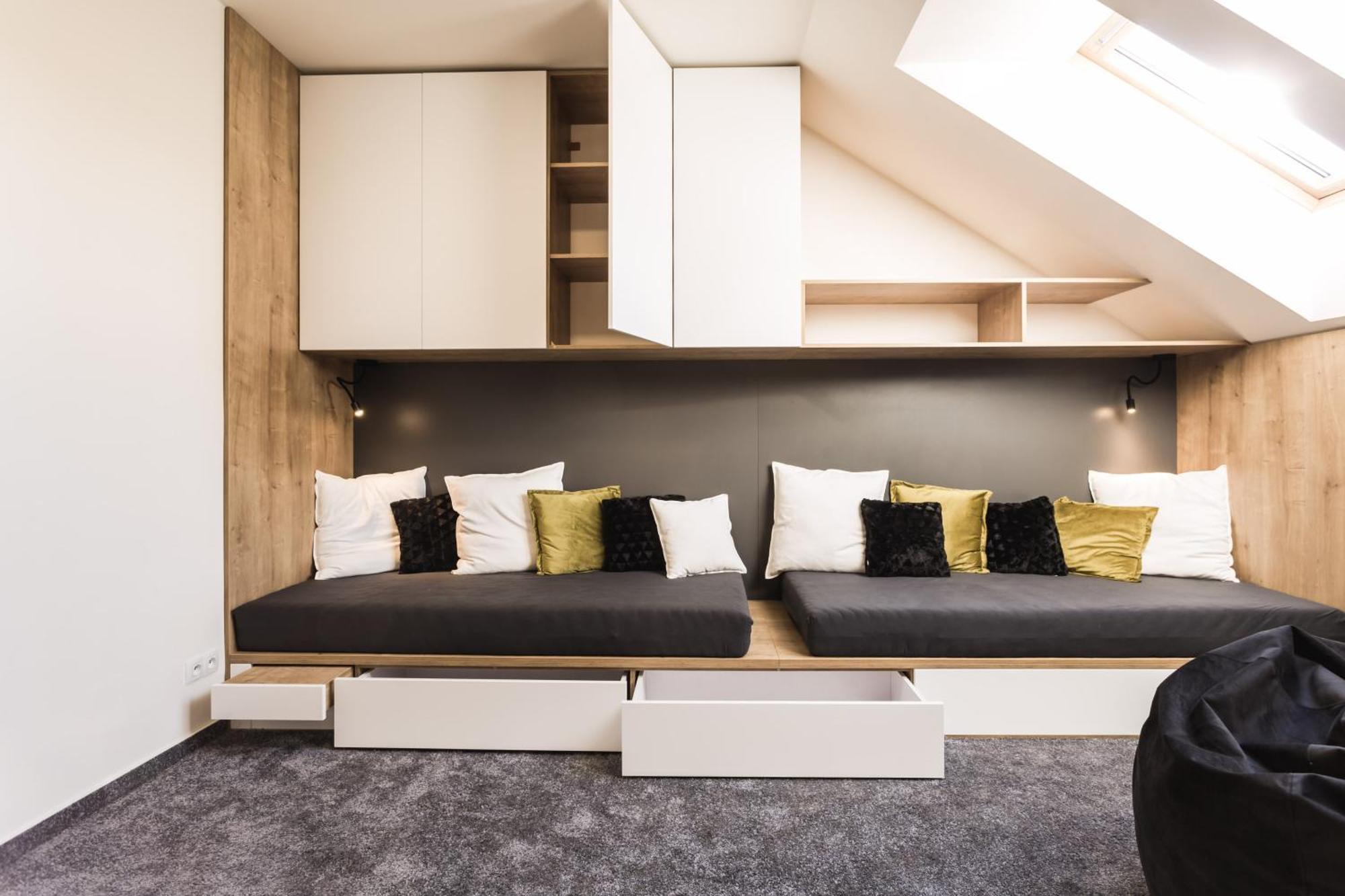 Flexihome Sk - Komenskeho - Private Parking Spot - Ultra Modern And Stylish كَشّا الغرفة الصورة
